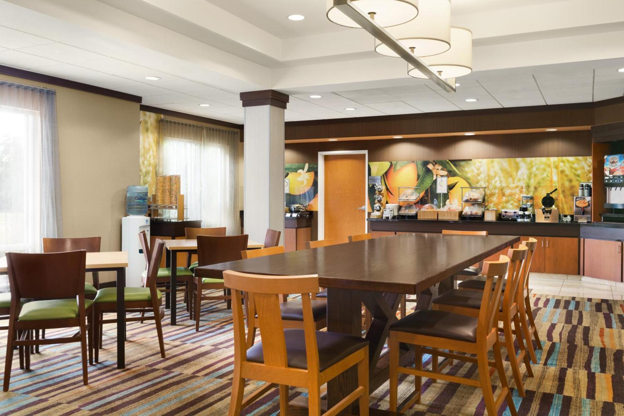 Fairfield Inn & Suites By Marriott Weirton Экстерьер фото