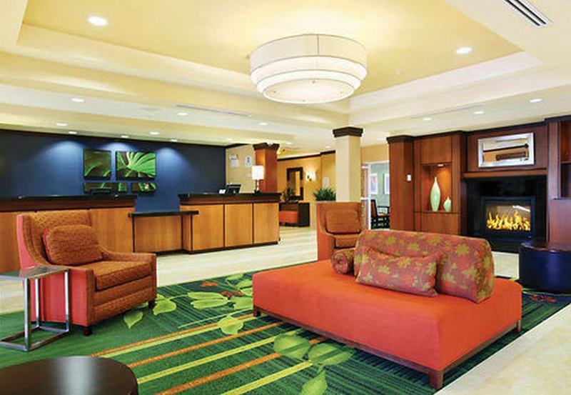 Fairfield Inn & Suites By Marriott Weirton Интерьер фото